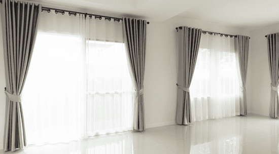 Diseño cortinas a medida para hogares elegantes y luminosos